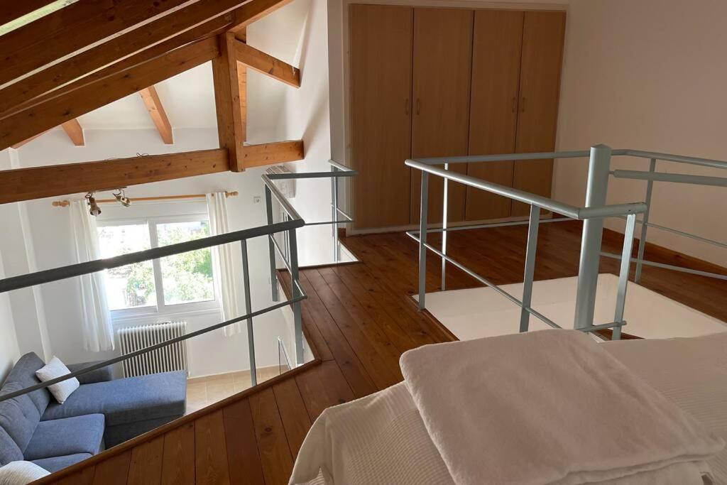 Attic Studio Stay Каламата Екстериор снимка