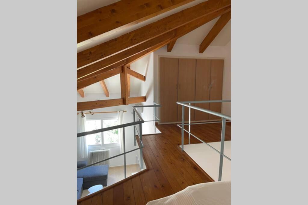 Attic Studio Stay Каламата Екстериор снимка